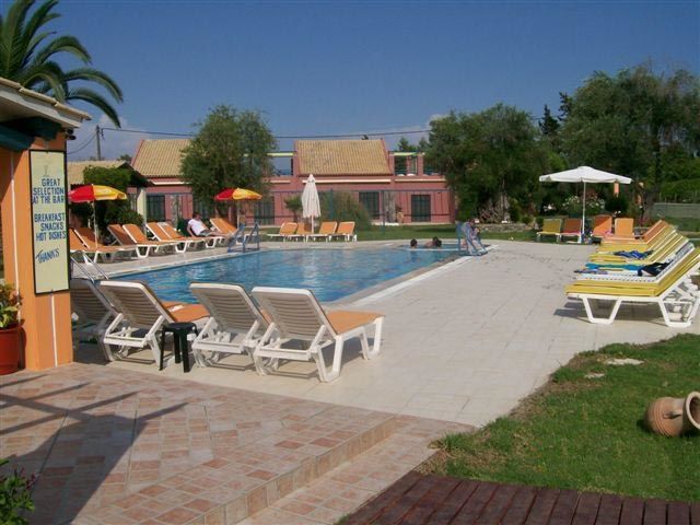 Royal Garden Apartments Kávos Exterior photo
